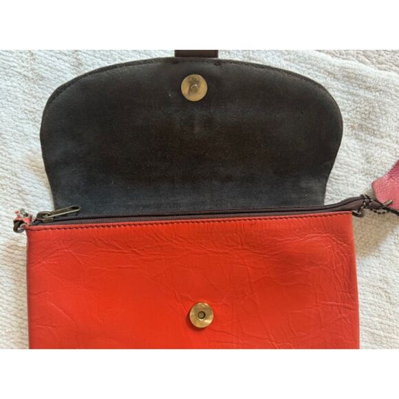 Soruka Women's Saddle clutch, multicolor, animal print, wristlet. - Picture 3 of 14